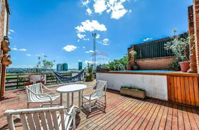 Cobertura estilo casa com 234m² no bairro cristal - vista perene para o rio guaiba!