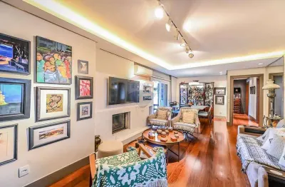 Cobertura estilo casa,  totalmente reformada, 4 d sendo 2 suites - bairro cristal