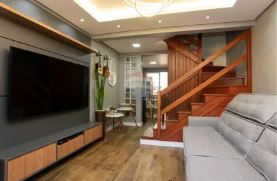 Casa em condomínio fechado com 2 quartos à venda na Avenida José Aloísio Filho, 801, Humaitá, Porto Alegre