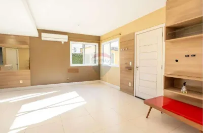 Casa em condomínio fechado com 3 quartos à venda na Rua Vicenza, 20, Mário Quintana, Porto Alegre