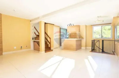 Casa em condomínio fechado com 3 quartos à venda na Rua Vicenza, 20, Mário Quintana, Porto Alegre
