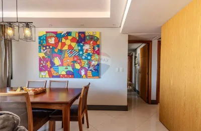 Apartamento com 3 quartos e 2 banheiros à venda, 97 m² por r$ 790.000