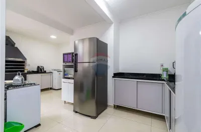Apartamento 3 dormitórios  à venda ao lado do zaffari da cristóvão colombo