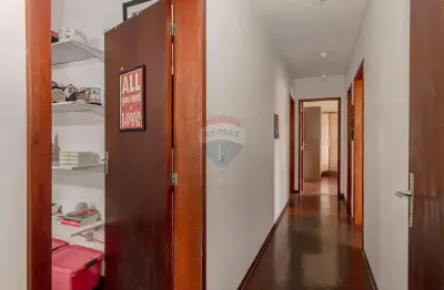 Casa com 3 quartos à venda na Rua Ernesto Pellanda, 78, Vila Jardim, Porto Alegre