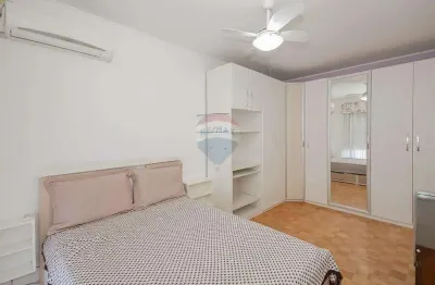 Casa com 3 quartos à venda na Rua Cláudio Manoel da Costa, 220, Jardim Itu Sabará, Porto Alegre