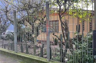 Casa com 2 quartos à venda na Rua Bagdá, 66, Sarandi, Porto Alegre