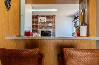 Apartamento com 3 quartos e 2 banheiros à venda, 97 m² por r$ 790.000