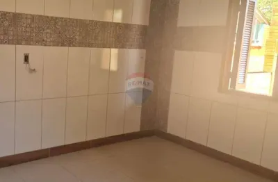 Casa com 3 quartos à venda na Rua Piratininga, 716, Lomba do Pinheiro, Porto Alegre