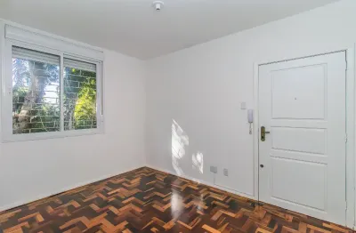 Apartamento com 2 quartos à venda na Rua Doutor João de Deus Vaz da Silva, 75, Santo Antônio, Porto Alegre
