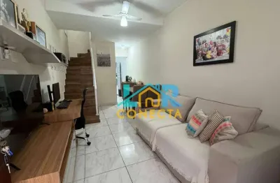 Sobrado com 2 dormitórios à venda, 62 m² por r$ 424.000,00 - vila guilhermina - praia grande/sp