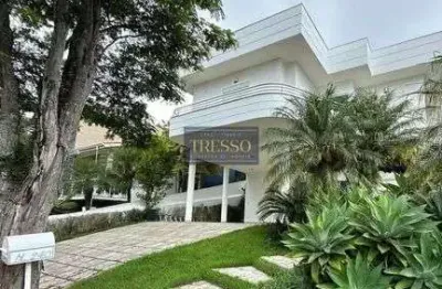 Aluga-se sobrado no residencial colinas de são francisco – bragança paulista