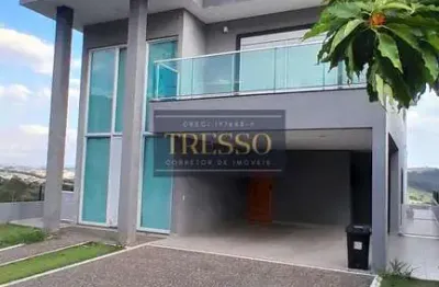 Casa nova e moderna com 4 suítes e piscina – locação no campos do conde