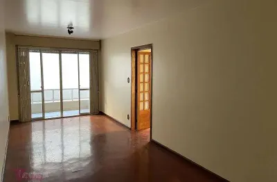 Apartamento com 2 quartos para alugar no Centro, Santa Maria 