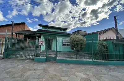 Casa com 3 quartos à venda no Itararé, Santa Maria 