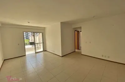 Apartamento com 3 quartos para alugar no Centro, Santa Maria 