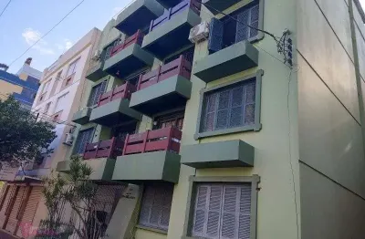 Apartamento com 2 quartos para alugar no Centro, Santa Maria 