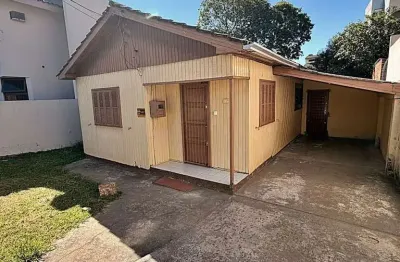 Casa com 3 quartos para alugar no Duque de Caxias, Santa Maria 