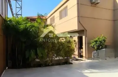 Galpão impecável à venda ao lado do shopping internacional - espaço corporativo de alto padrão, gua