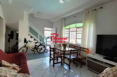 Ótima sobrado c/ 3 dormitórios, disponível para venda, praia grande -sp