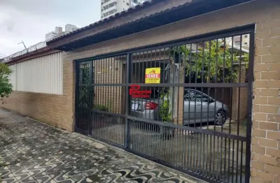 Casa isolada  c/ 03 dormitórios para venda bairro aviação - praia grande -sp
