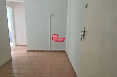 Apartamento 1 dormitório p/ alugar no Boqueirão em Praia Grande-SP