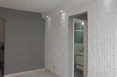 Alugo excelente Apartamento segundo andar, de frente, CondomínioSplashResidenceClub,