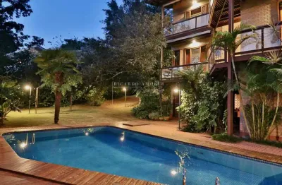 Cond. morada dos pássaros / aldeia da serra - 7 ste (5 na casa + 2 edícula hóspedes), gourmet, piscina, adega, pomar!