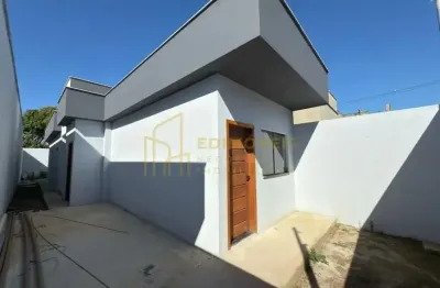 Casa com 2 quartos sendo 1 suíte , 70m² - lagoa de jacaraípe serra