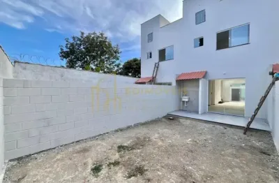 Casa duplex com 2 suítes e um enorme quintal nos fundos - lagora de jacaraipe