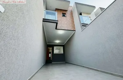 Sobrado 3 dormitorios, com 1 suíte e 2 vagas de garagem