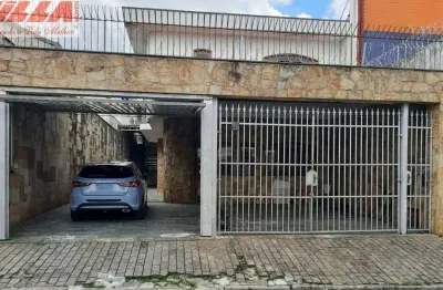 Sobrado à venda - amplo, arejado e pronto para morar!