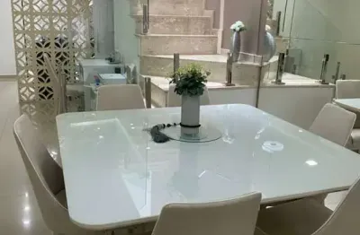 Casa com 3 quartos à venda na Rua Pedro Pires, --, Vila Carrão, São Paulo