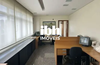 Salas para alugar com 89,39m², 3 vagas de garagem no Vila da Serra.