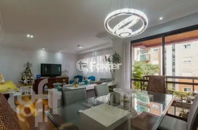 Lindo apartamento com 3 vagas de garagem no anália franco.