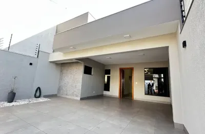 Casa com 2 quartos à venda na Rua Bolívar, 45, Vila Morangueira, Maringá