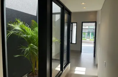 Casa com 3 quartos à venda na Rua Pioneiro Aníbal Borin, 430, Jardim Paris, Maringá