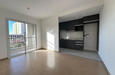 Apartamento à venda — 2 quartos, mobiliado, com excelente localização!