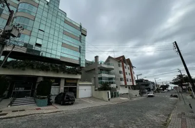 100 metros da praia de bombas, aproveite essa oportunidade, apto 02 quartos e 02 vagas