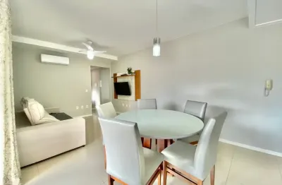 Apartamento mobiliado a 300m da praia de bombas, localização estratégica!