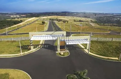 Casa em condomínio fechado com 2 quartos à venda no jardim são lucas, salto de pirapora  por r$ 350.000