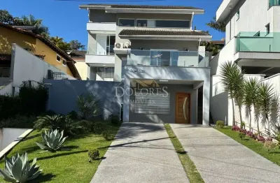 Sobrado de alto padrão - 330 m² em localização privilegiada no aruã lagos