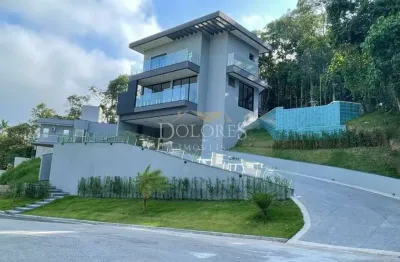 Casa nova de alto padrão, fino acabamento c/ fundo e lateral reserva analisa permuta no aruã lagos.