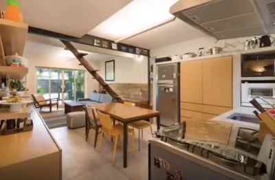 Casa com 2 quartos à venda em Alto de Pinheiros, São Paulo 