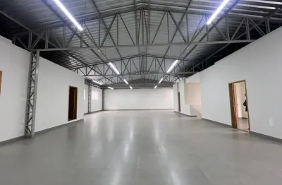 Sobreloja  mooca com vão livre 200m   02 salas 6 banheiros reformado