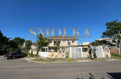 Casa em condomínio fechado com 3 quartos à venda na rua da sibipiruna, cachoeira do bom jesus, florianópolis, 166 m2 por r$ 1.700.000