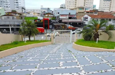 Casa em condomínio fechado com 4 quartos para alugar na rua waldemar ouriques, capoeiras, florianópolis, 302 m2 por r$ 8.000