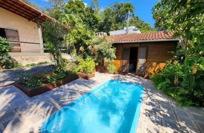 Casa em condomínio fechado com 4 quartos à venda na rua florisbelo silva, sambaqui, florianópolis, 189 m2 por r$ 2.140.000