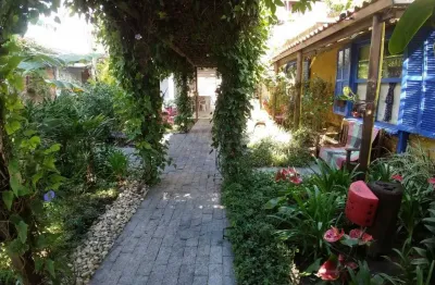 Prédio com 14 salas à venda na avenida das pitangueiras, daniela, florianópolis, 1200 m2 por r$ 3.180.000