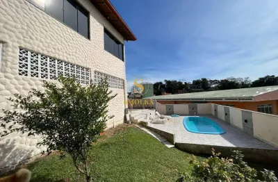 Casa em condomínio fechado com 4 quartos à venda na rua doutor eros merlin, morro da cruz, florianópolis, 495 m2 por r$ 1.500.000