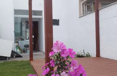 Casa em condomínio fechado com 2 quartos à venda na rua fernando bauther da silva, ingleses, florianópolis, 90 m2 por r$ 698.000